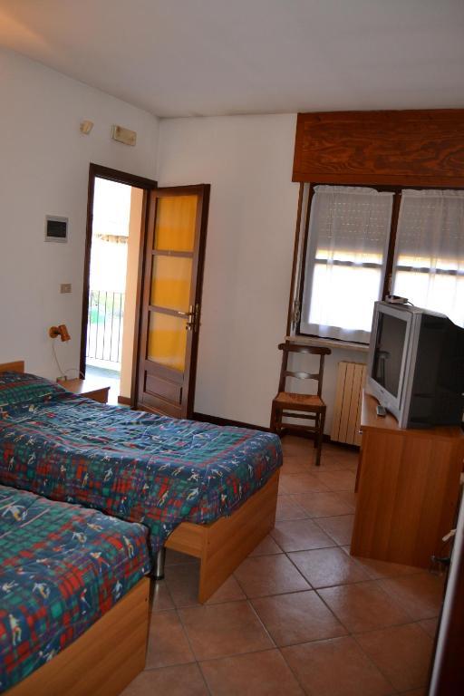 Trattoria Vecchio Mulino Bed and Breakfast Niella Tanaro Δωμάτιο φωτογραφία
